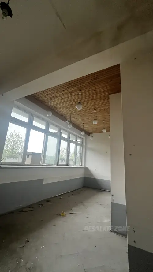 Opuszczony Hotel Restauracja Przedmieście Czudeckie - photo 3/32