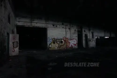 Opuszczona Fabryka Maszyn Elektrycznych Indukta S.A. - zdjęcie 21/69