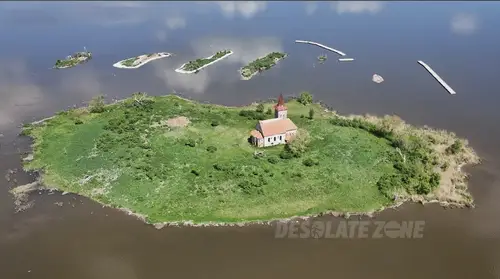 Kościół na wyspie - photo 1/2