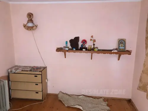 Opuszczony domek —-> PEREŁKA !! - zdjęcie 8/21