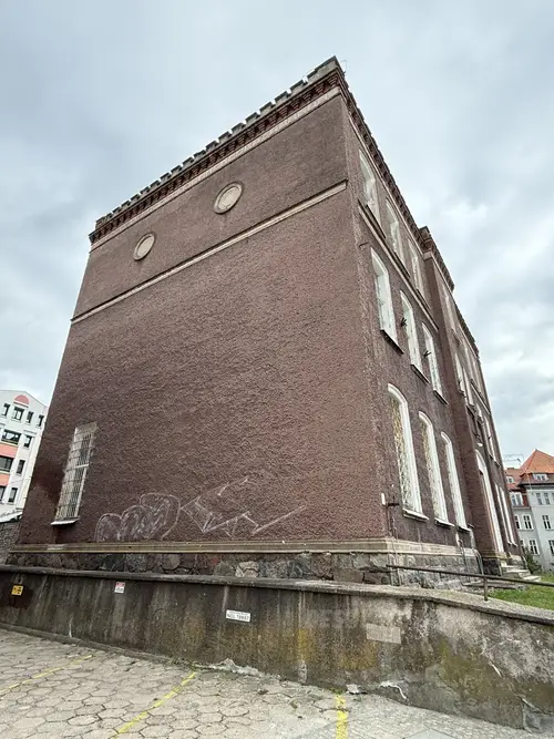 Opuszczony budynek - photo 3/5