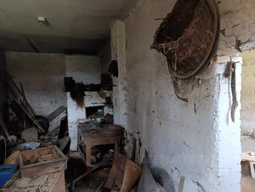 Opuszczone gospodarstwo - photo 4/12