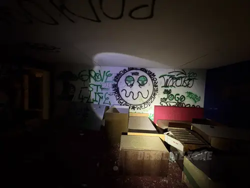 Opuszczony ośrodek "Villa Rosa" - zdjęcie 36/40