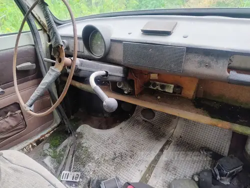 Porzucony Trabant