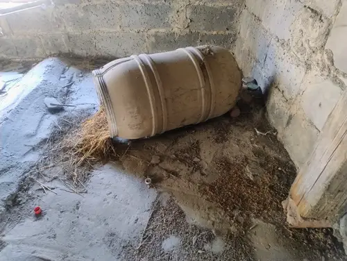 Dwa budynki gospodarstwa - zdjęcie 8/9