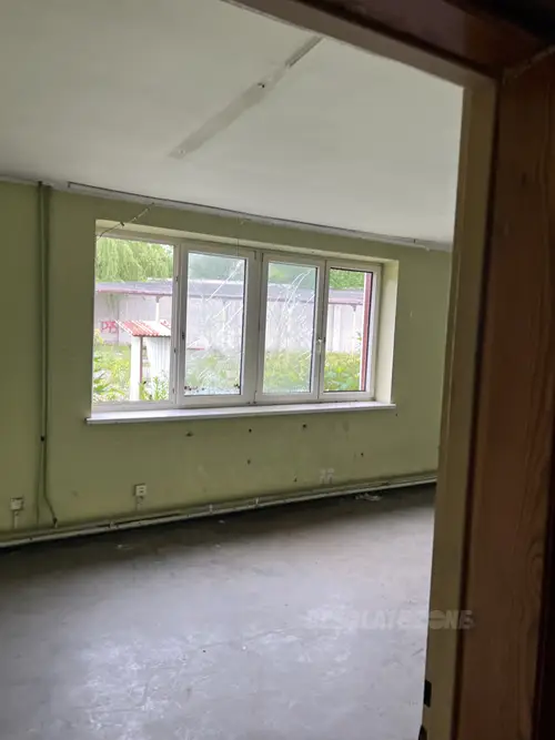 Pustostan po dawnej firmie budowlanej FachBud - zdjęcie 35/50