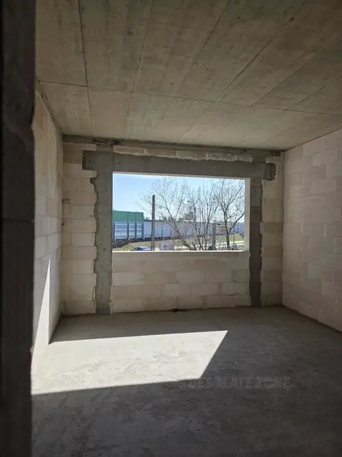 Niedokończony dom - zdjęcie 9/30