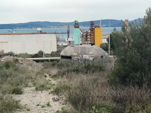 Włoski bunkier w dzielnicy Gazenica Zadar - zdjęcie 3/4