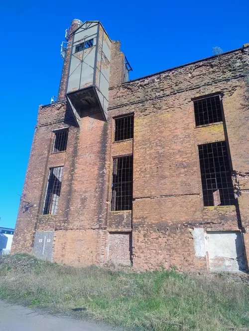 Opuszczona hala - elektrownia?, Płock - photo 15/16