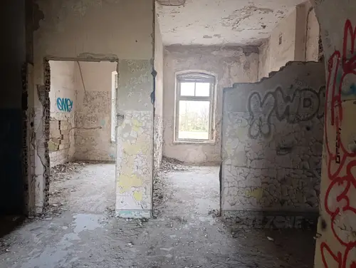 Szpital zakaźny i dziecięcy. - zdjęcie 8/9