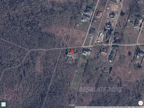 Niedokończony dom - zdjęcie 1/1 - Google Satellite