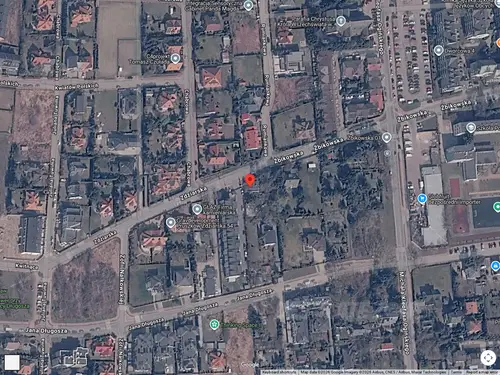 Opuszczony dom z szopą - zdjęcie 1/1 - Google Satellite