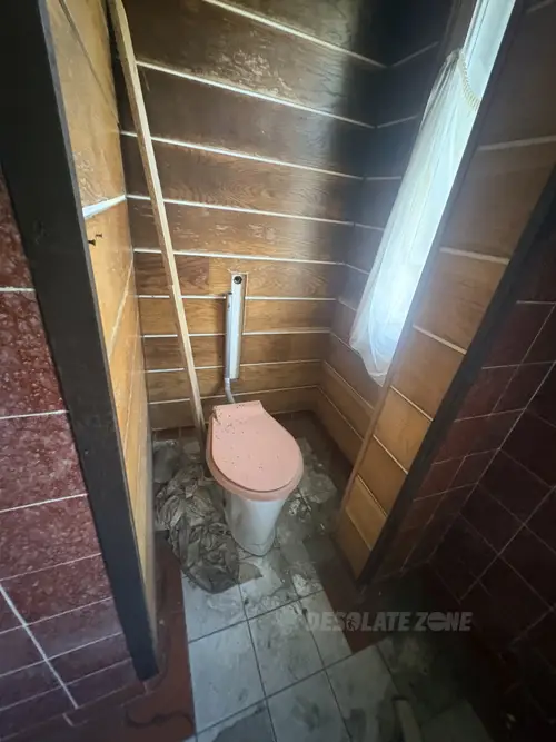 Opuszczony hotel w Wiśle - zdjęcie 16/31