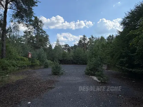 Opuszczony ośrodek "Villa Rosa" - zdjęcie 23/40