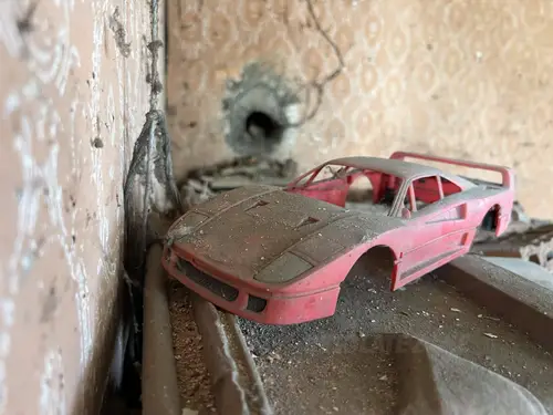 Opuszczony dom - zdjęcie 3/4