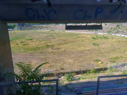 Opuszczony stadion - zdjęcie 9/18