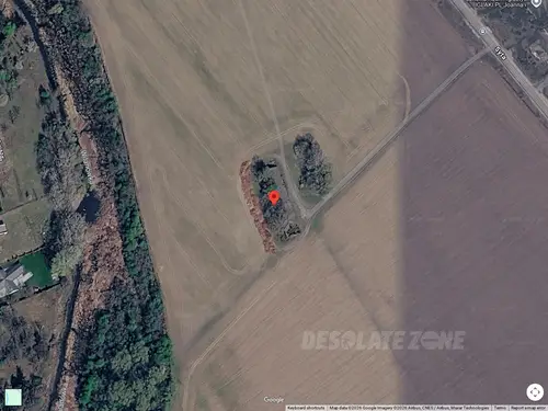 Opuszczona stodola - zdjęcie 1/1 - Google Satellite