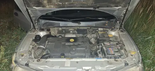 Opuszczony SAAB 9-5 - zdjęcie 3/11