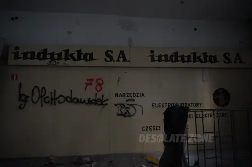 Opuszczona Fabryka Maszyn Elektrycznych Indukta S.A. - zdjęcie 34/69