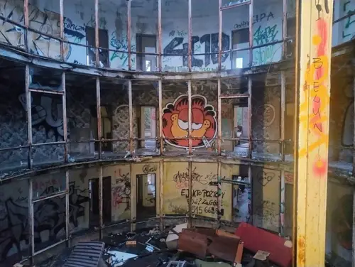 Opuszczony ośrodek wypoczynkowy miałkówek, Miałkówek