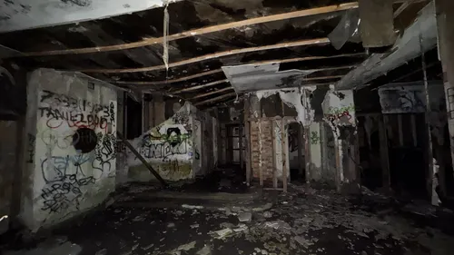 Niedokończony dom - photo 6/14