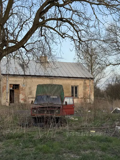 Gospodarstwo z domem, stodołą, kurnikami - zdjęcie 12/22