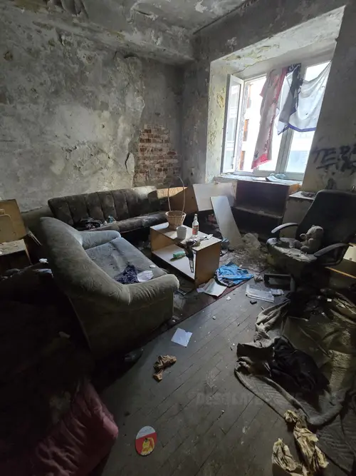 Duży blok mieszkalny, Warszawa