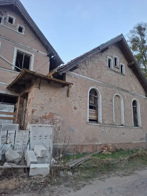 Opuszczona posiadłość Bukwałd