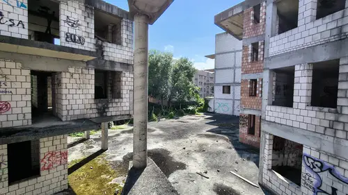 Opuszczone Bloki Emaus