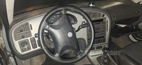 Opuszczony SAAB 9-5 - zdjęcie 4/11