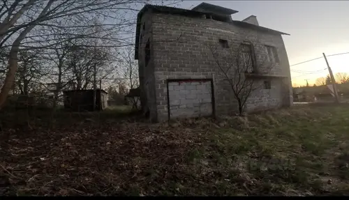 Opuszczony dom jednorodzinny - photo 2/5