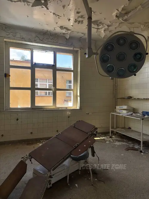 opuszczony szpital powiatowy - photo 19/138