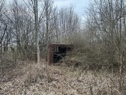 Opuszczony dom z działającym prądem. - zdjęcie 2/9