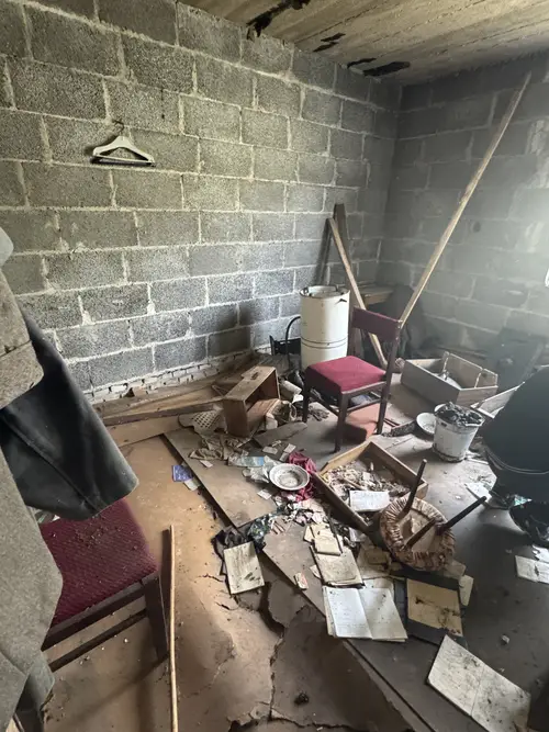 Opuszczone gospodarstwo - zdjęcie 18/27