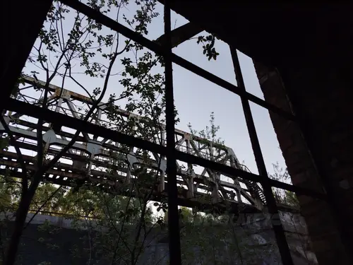 Budynek po byłej kopalni - zdjęcie 17/57