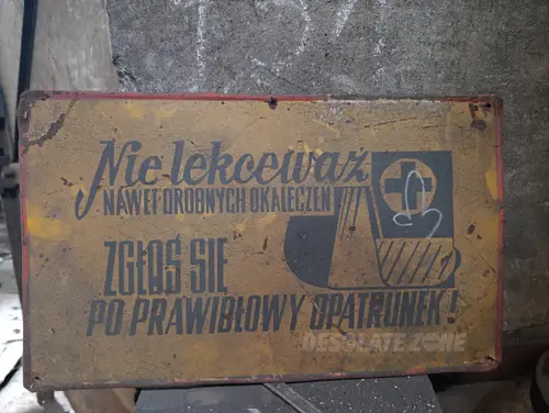 opuszczona odlewnia żeliwa - zdjęcie 33/44