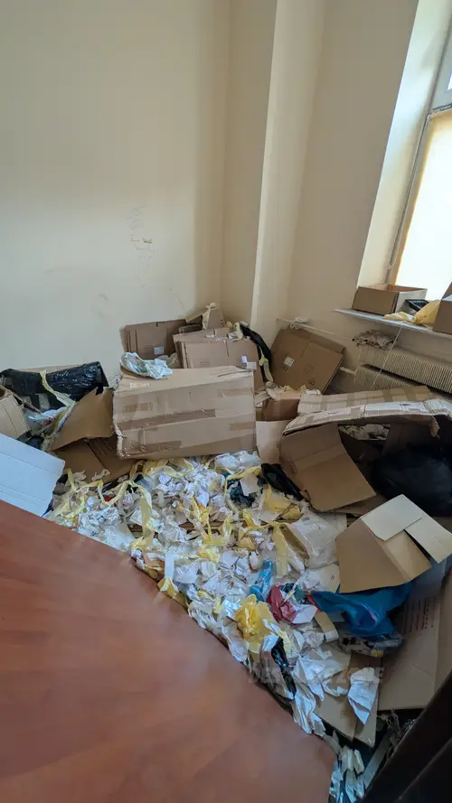 Biurowiec/Serwis Komputerowy