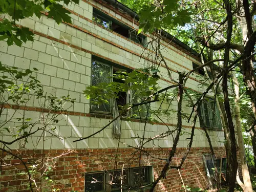 Opuszczony dom - zdjęcie 28/56