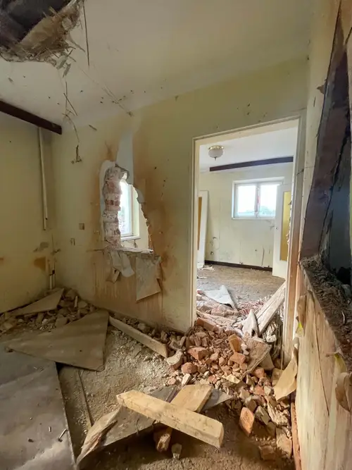 Opuszczony Hotel/Sanatorium - zdjęcie 9/41