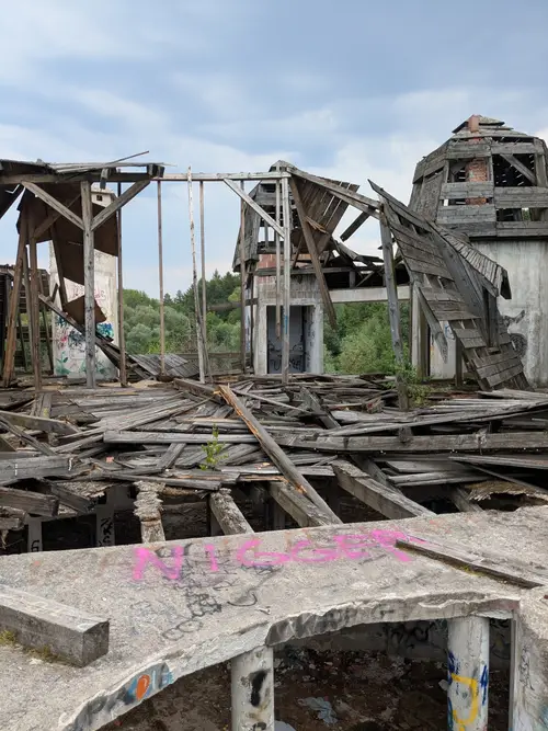 Opuszczona Willa w Wieliczce - photo 3/58