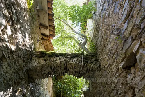 Abandoned village - zdjęcie 7/16