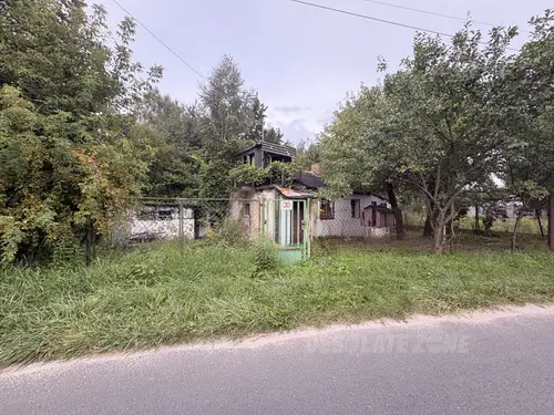 Opuszczona działka - zdjęcie 2/3