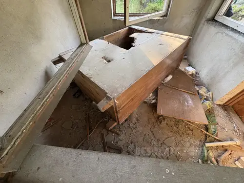 Opuszczony ośrodek "Villa Rosa" - zdjęcie 29/40