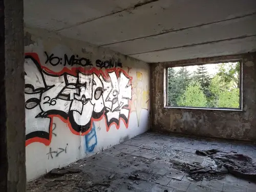 Opuszczona bursa szkolna, Katowice - Szopienice - zdjęcie 20/35