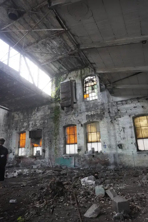 Opuszczona Fabryka Maszyn Elektrycznych Indukta S.A. - zdjęcie 14/69