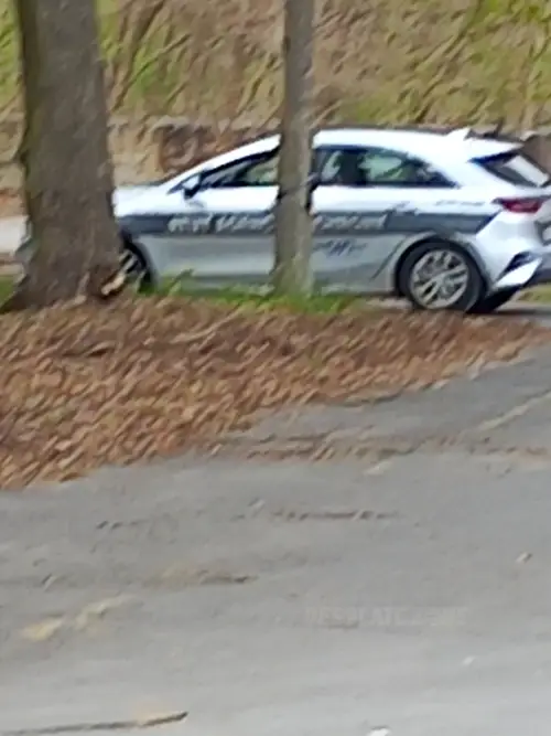 Opuszczona przychodnia wojskowa.