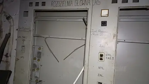 Opuszczony szpital Ginekologiczny - photo 1/61