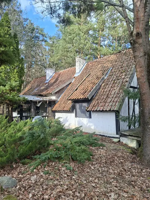 dwa opuszczone domki - photo 13/20