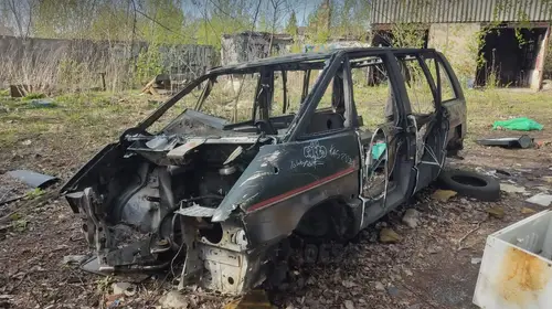 Opuszczony mechanik samochodowy - zdjęcie 4/15