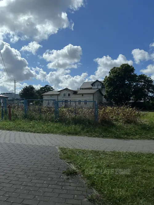 OPUSZCZONY DOM - zdjęcie 3/3